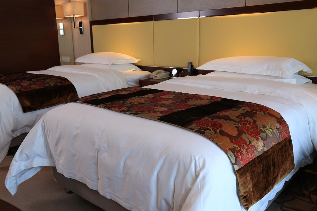 Guangzhou Changfeng Gloria Plaza Hotel Szoba fotó