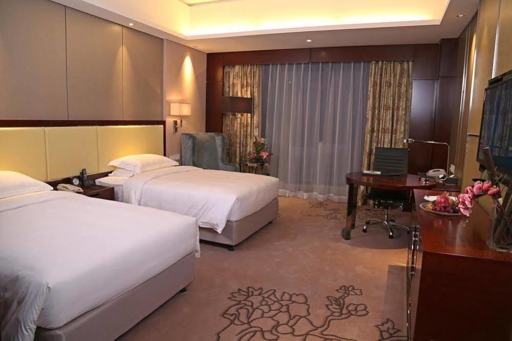 Guangzhou Changfeng Gloria Plaza Hotel Kültér fotó
